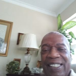 Meet your Posher, Henry